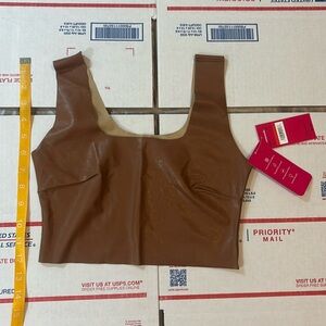 $5 ITEM MINIMUM 2 ITEMS & REST OF CLOSET IS 1$EACH 5 ITEM MINIMUM 🥳🥳🥳